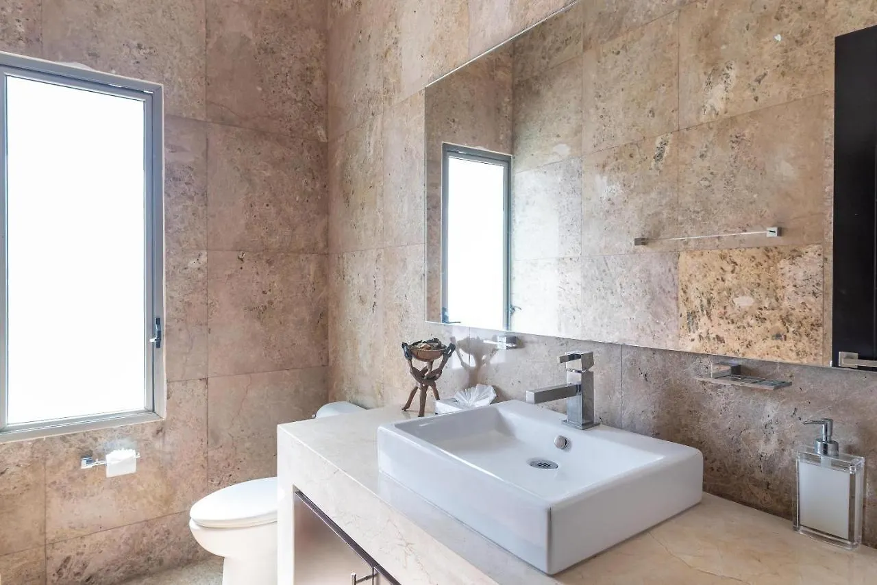Villa Maya- Luxury Mansion Akumal