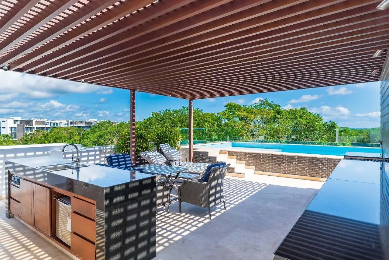 Villa Maya- Luxury Mansion Akumal