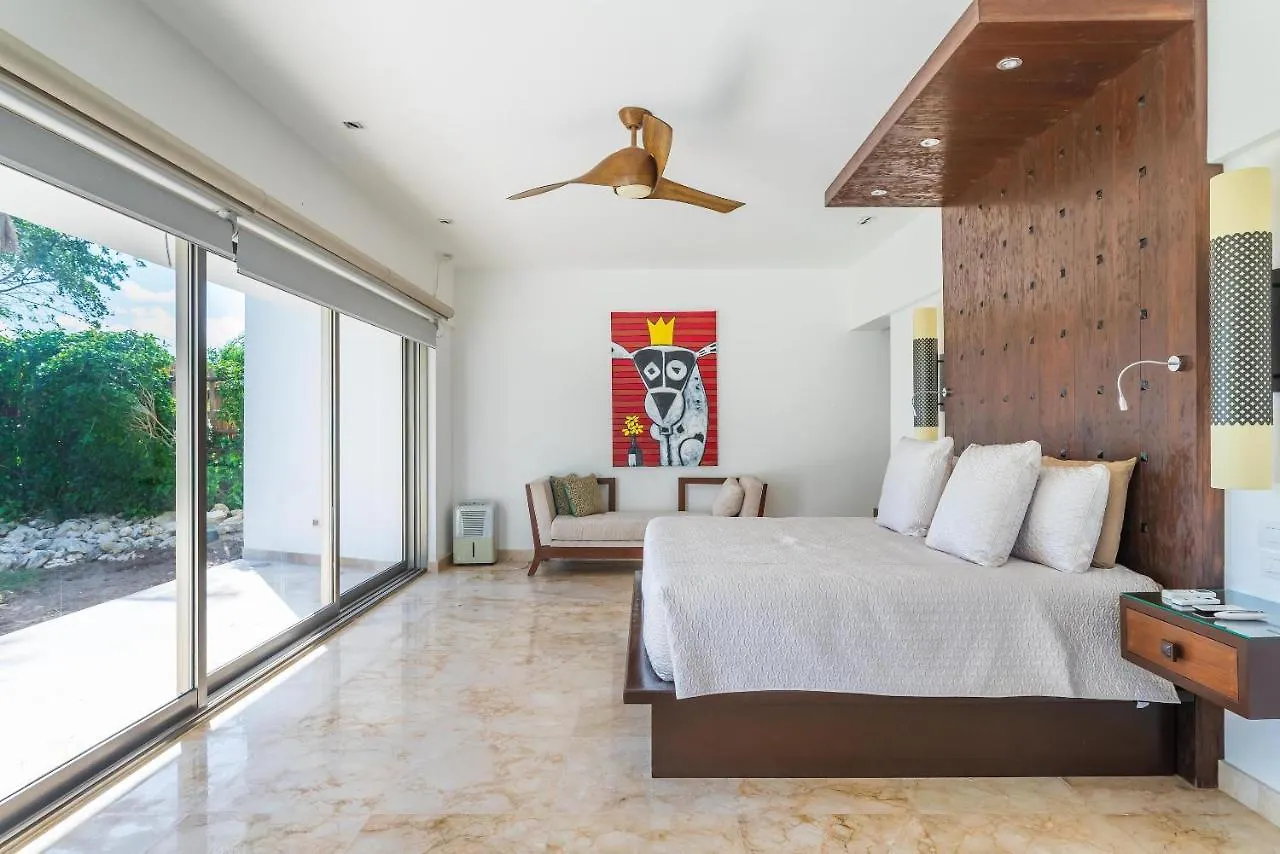 Villa Maya- Luxury Mansion Akumal