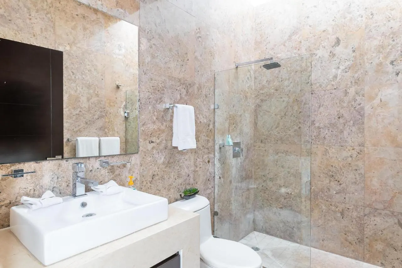 Villa Maya- Luxury Mansion Akumal