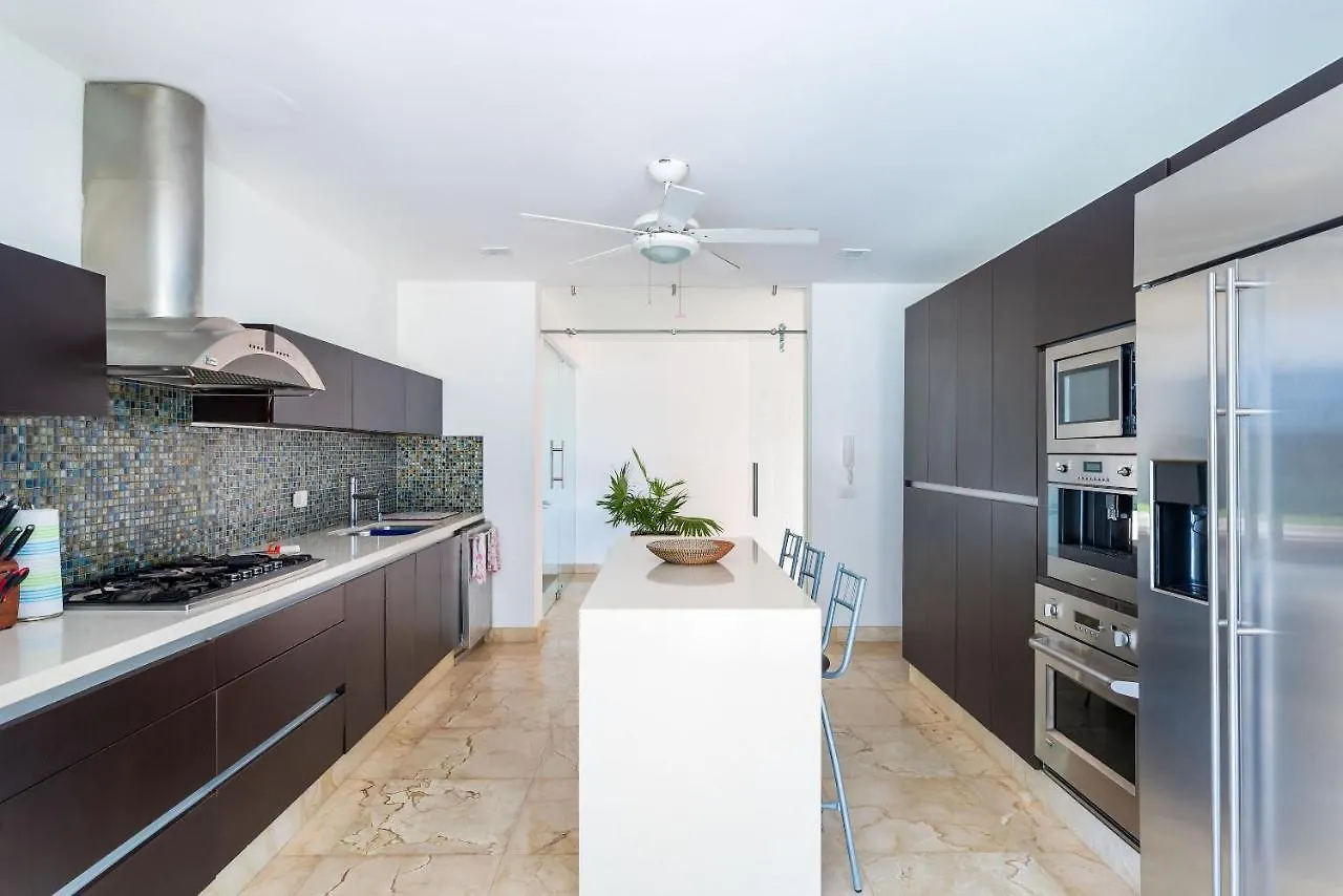 Villa Maya- Luxury Mansion Akumal